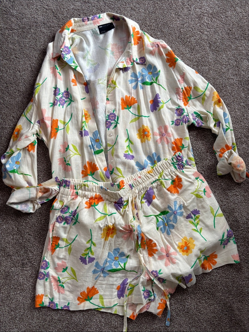 Floral Cotton linen Set - White with Orange, Purple & Blue Flowers